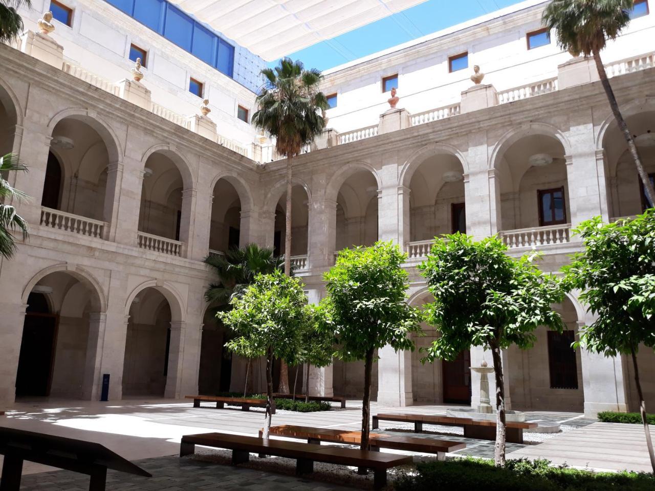Stay Home & Away In The Heart Of Historical Town Of Málaga Exterior foto